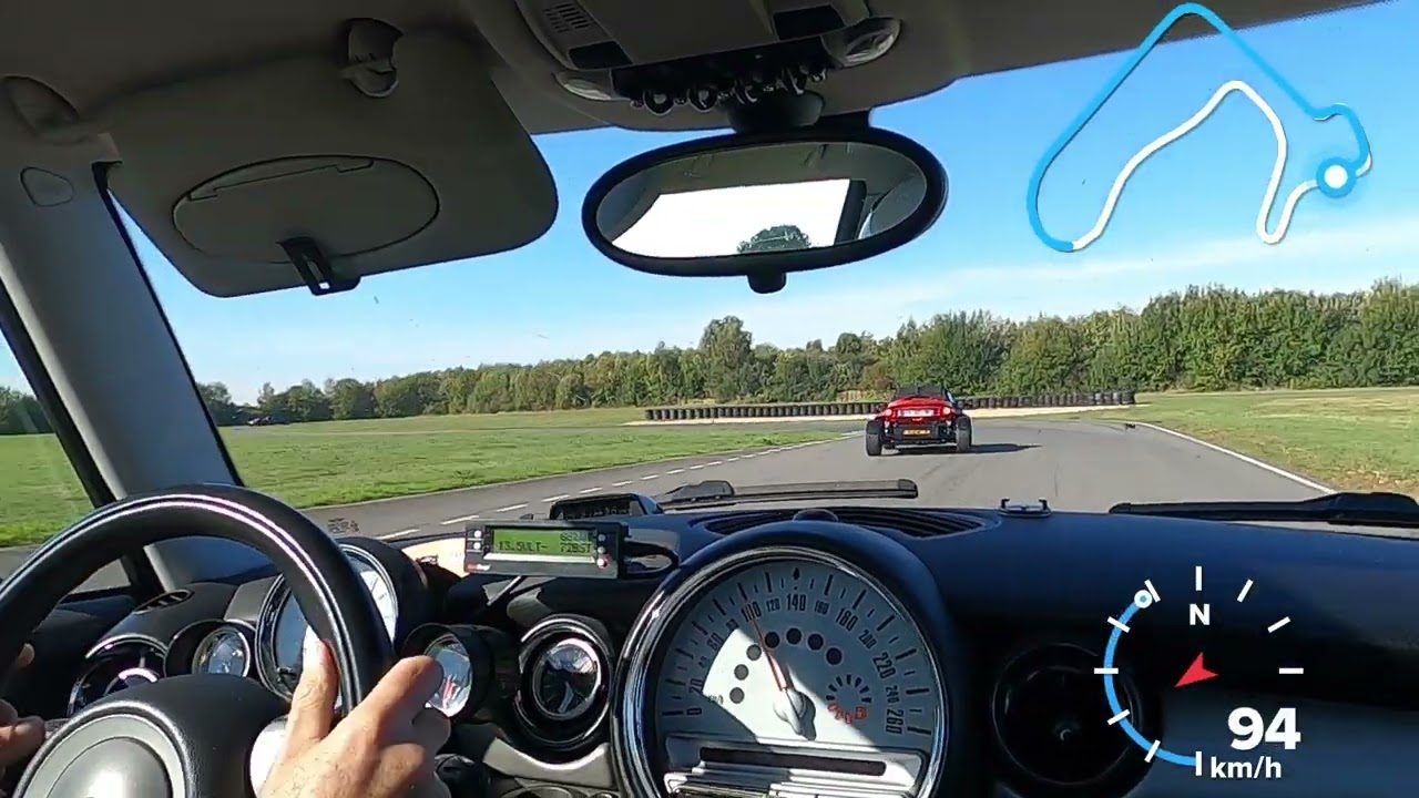 Clubman S  et Secma F16  Clastres 28 Septembre 2025
