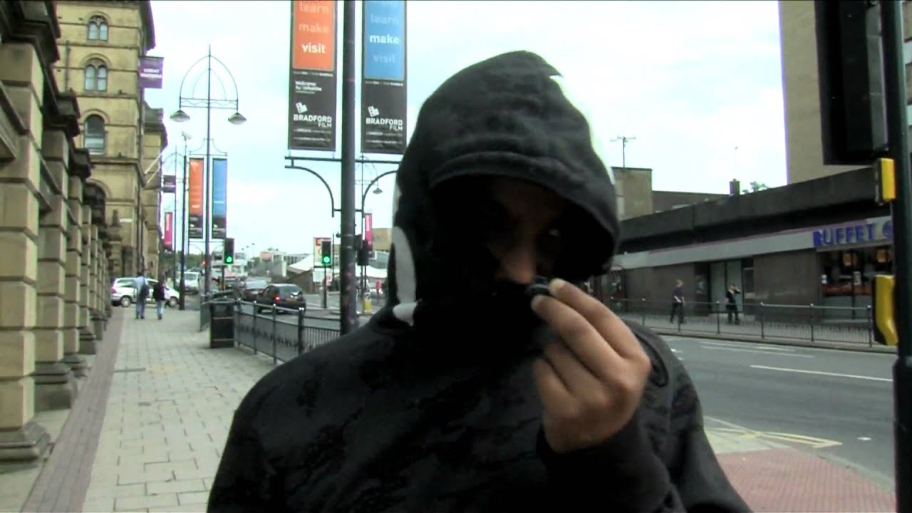 Bradford - Homecoming march welcomed by EDL