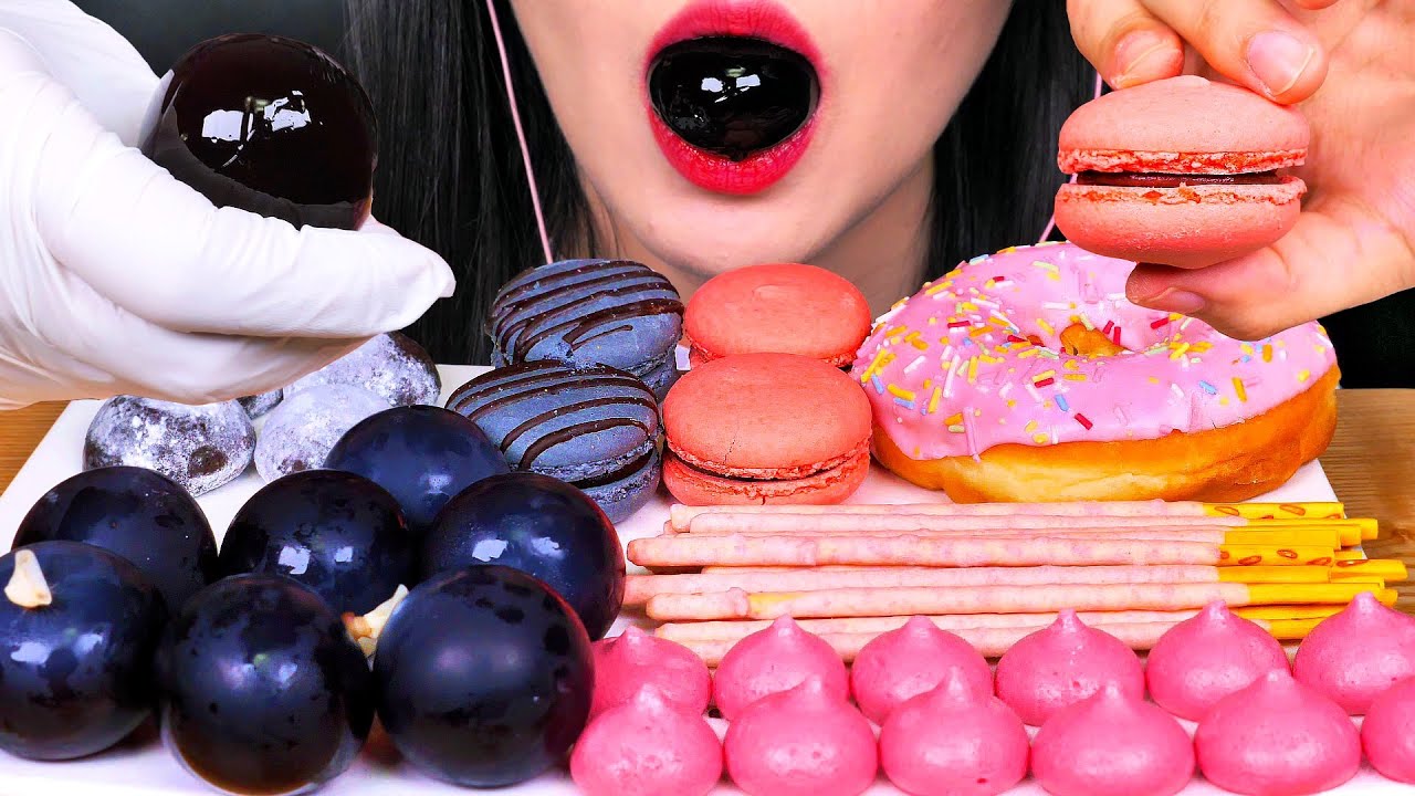MOST POPULAR FOOD FOR ASMR ICE CREAM MOCHI, KYOHO JELLY, MACARON, DONUT, MERINGUE COOKIES 먹방 咀嚼音