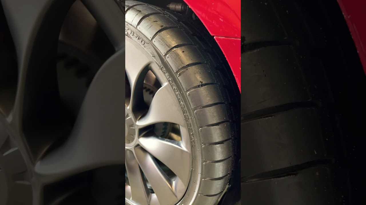 285/30/20 Tires on the Uberturbine Wheels 