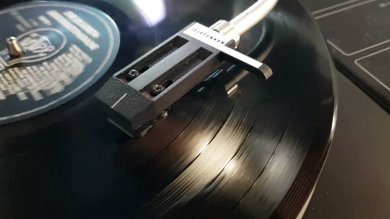 Heini's Laube - Wenn der weiße Flieder wieder blüht - Vintage TELEFUNKEN electronic center 5001 hifi