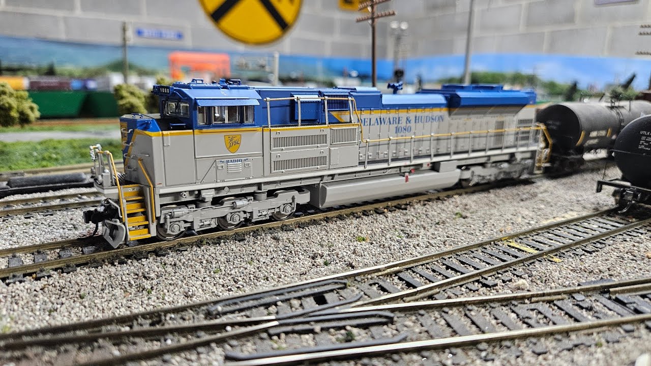 NS 1080 (Delaware & Hudson) NS Heritage from Broadway Limited 