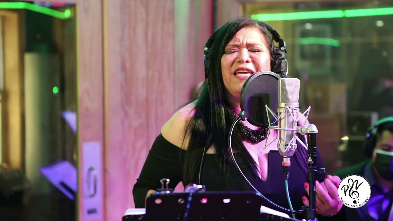 IRAIDA VALDIVIA.LIMA DE OCTUBRE(VALS PERUANO) DIA DE LA CANCION CRIOLLA OCTUBRE 2020