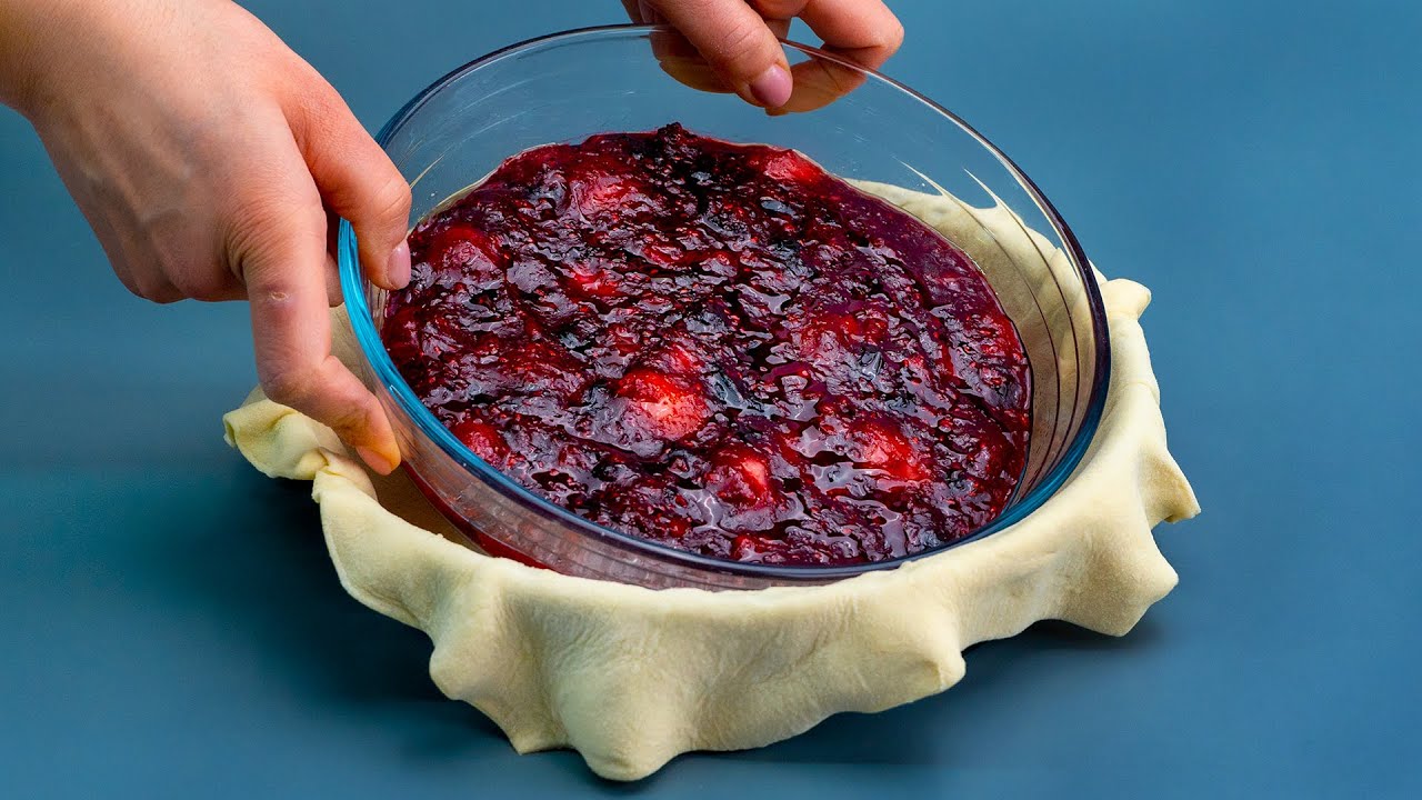 Invece di una torta festiva! Pasta foglia con frutti di bosco!