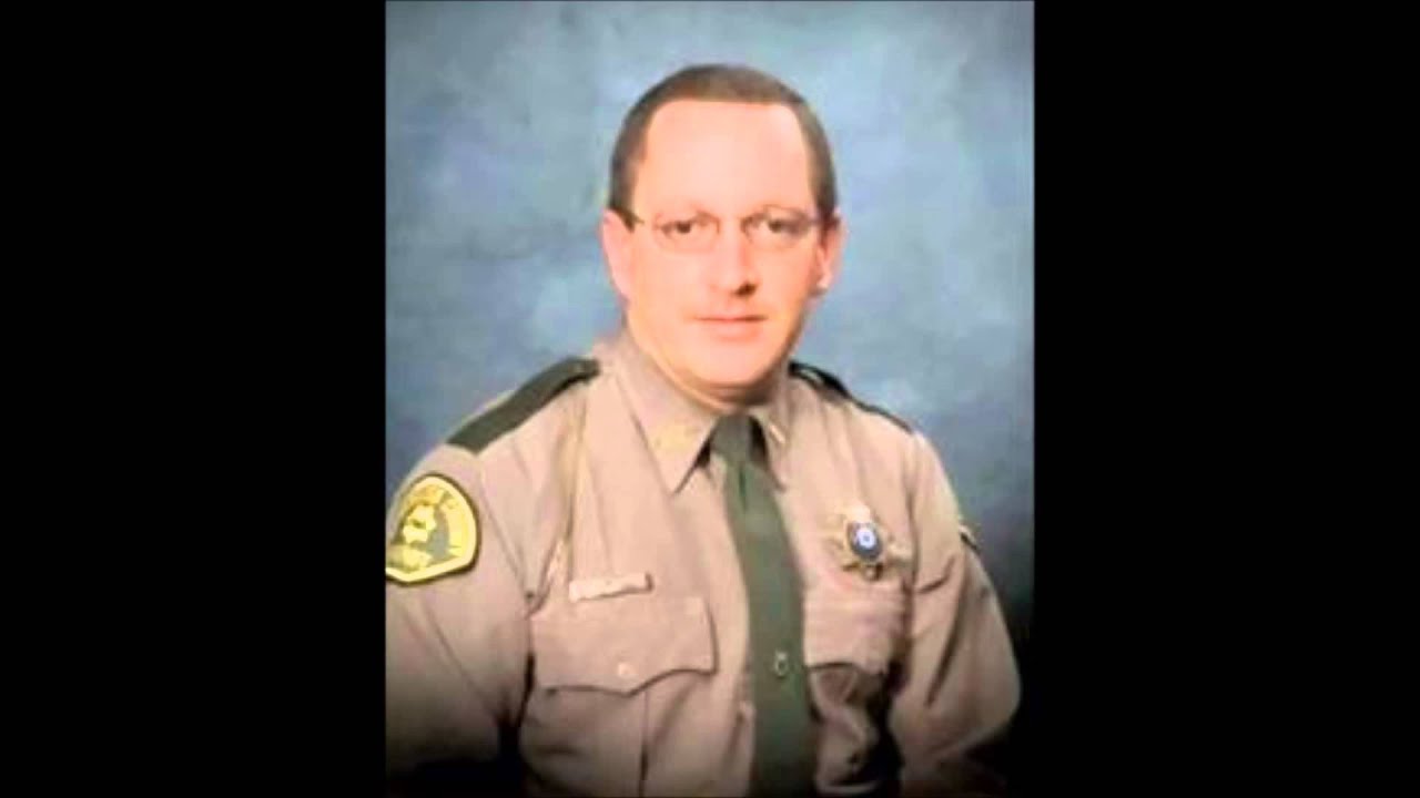 Deputy Martin calls a very very very very confused woman