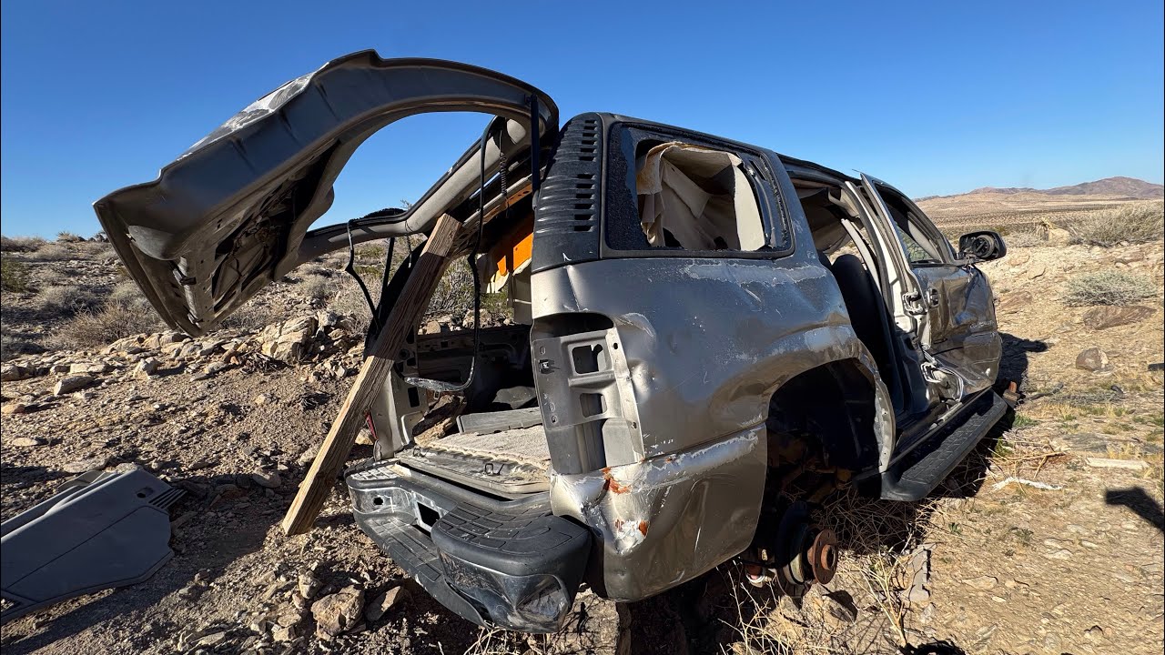 5 VEHICLES FOUND IN THE CALIFORNIA DESERT.