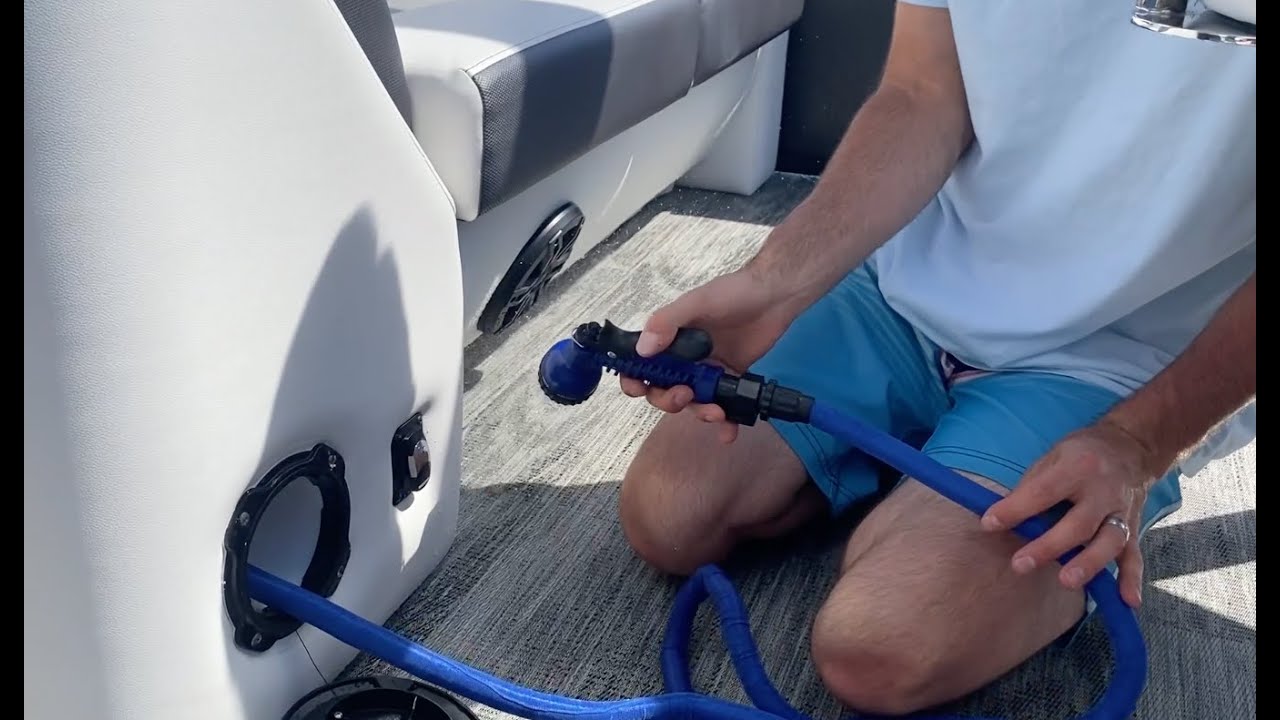 Using The Wash Down On A Pontoon | Viaggio University