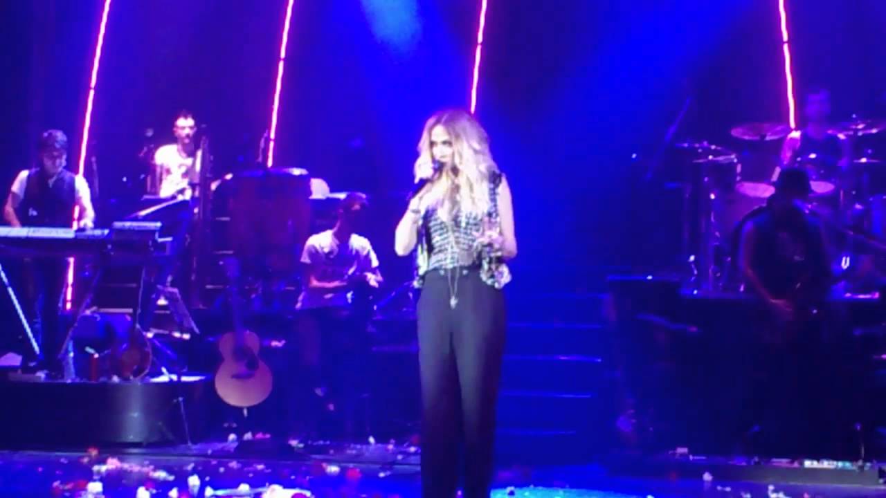 Anna Vissi, Parte ta ola, Ekatommuria, Rex 28/1/2012
