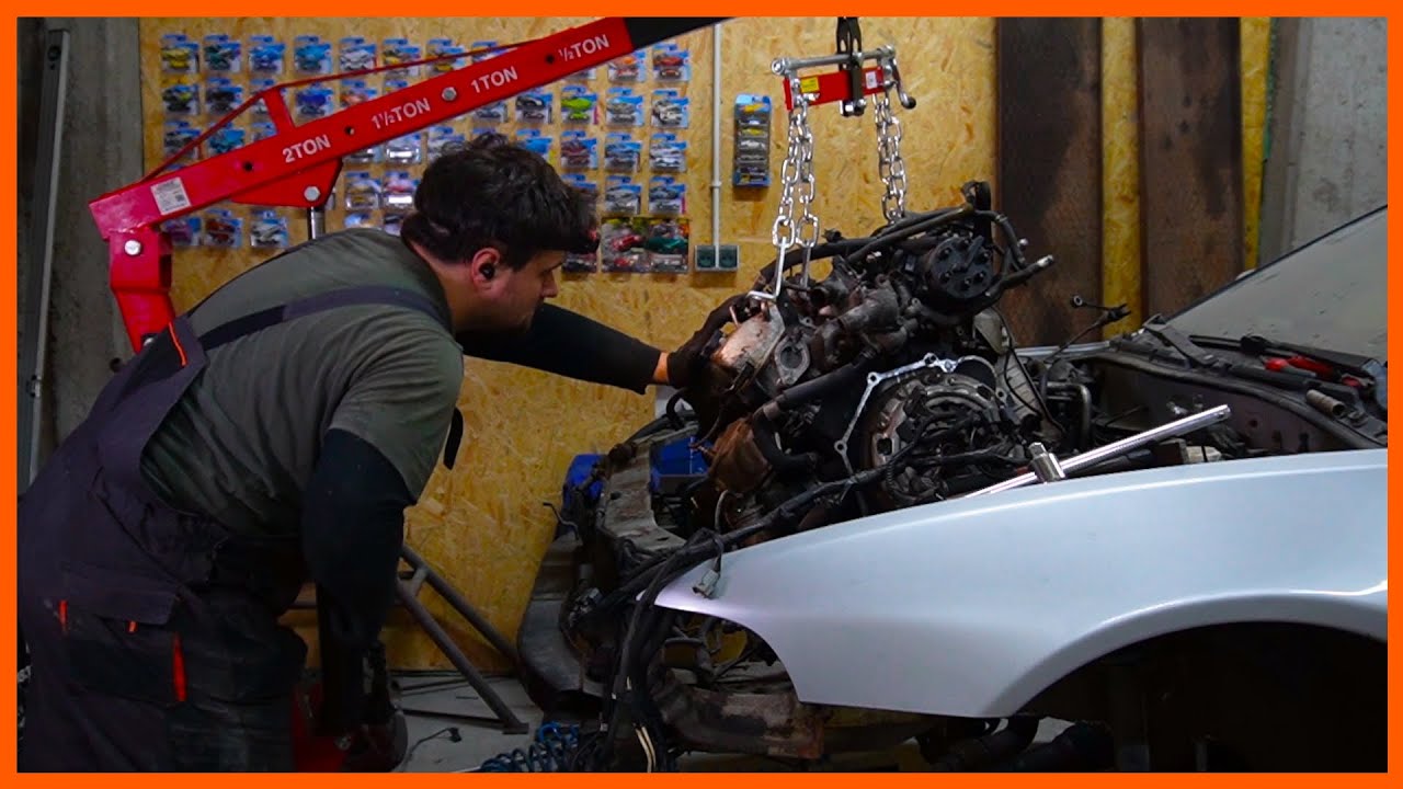 Engine Removal – Mitsubishi Galant Restoration