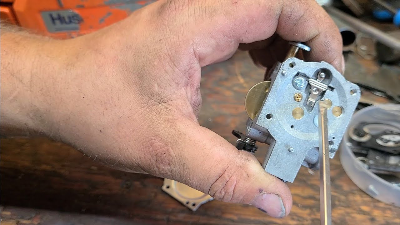 Tillotson carb common issues / how to adjust a metering lever.