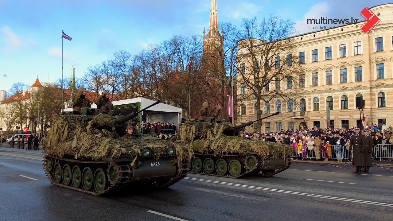 18. novembra militārā parāde