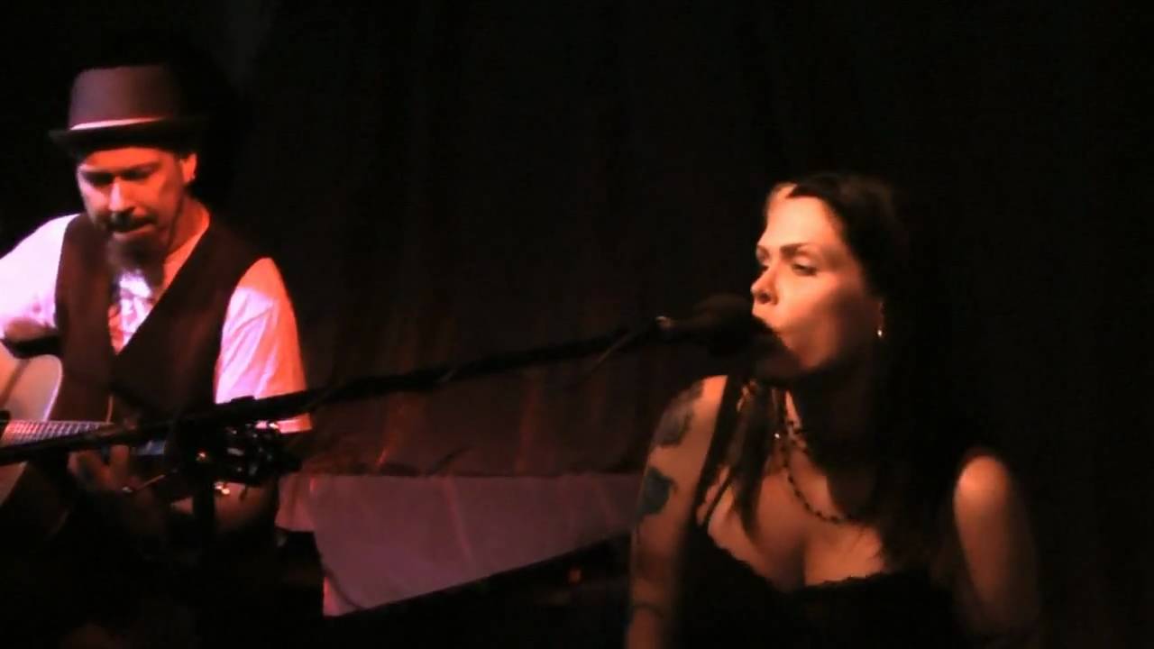 Beth Hart- Baby I Love You at Jimmi's 2-13-10