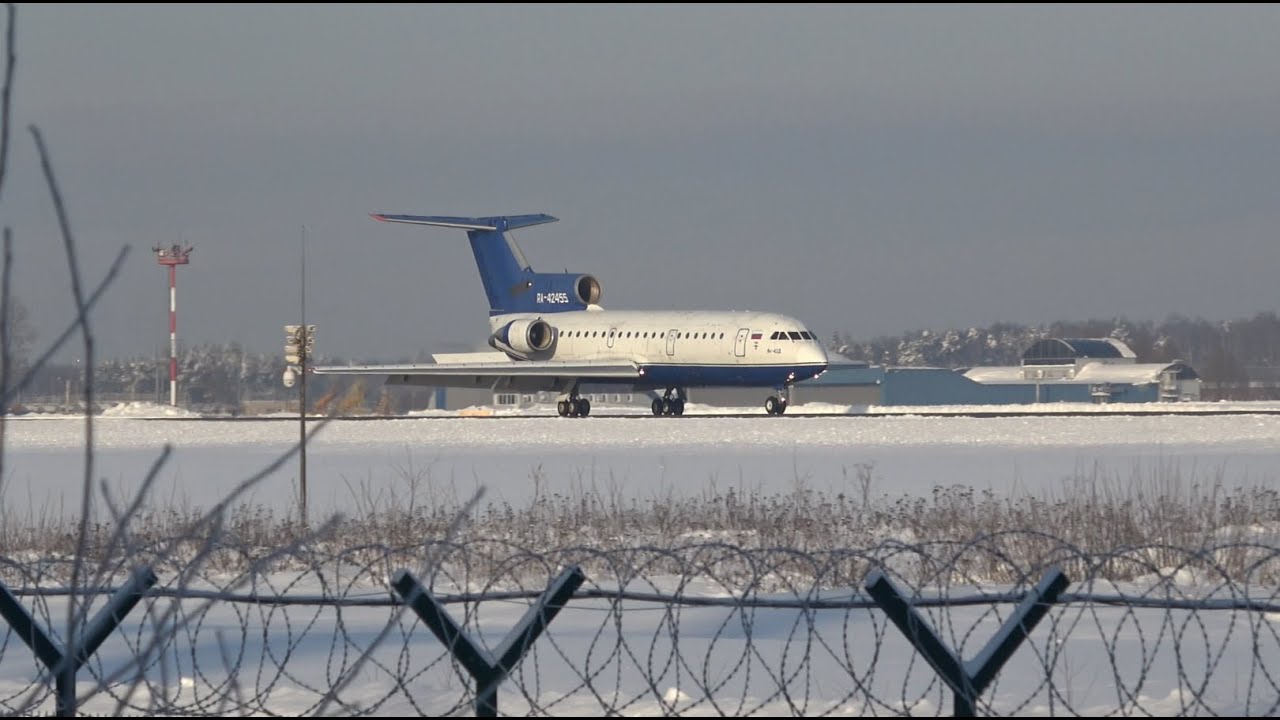 Морозная посадка Як 42д Ижавиа RA-42455 в Домодедово, 18.01.26.
