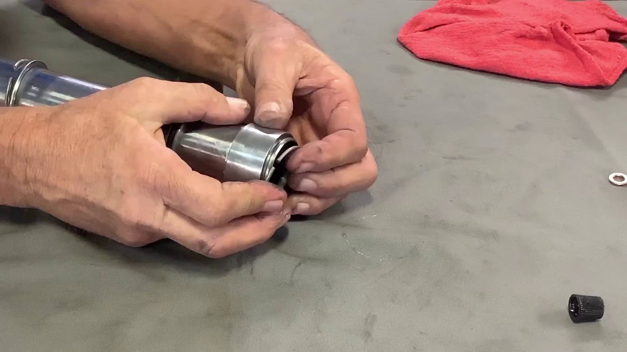 Cessna Nosegear strut repair