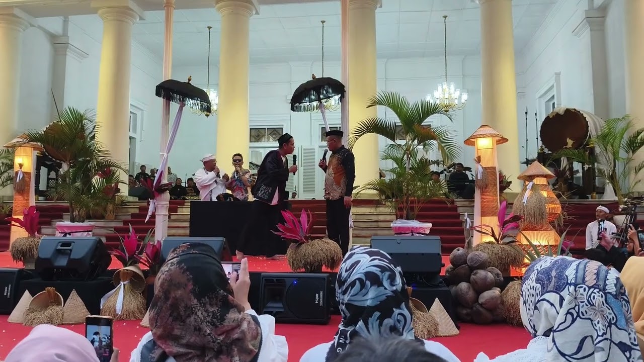 PENAMPILAN SOS & DALANG DADAN DI ACARA NGABUBURIT BUKBER BERSAMA WARGA DI BALES PAKUAN
