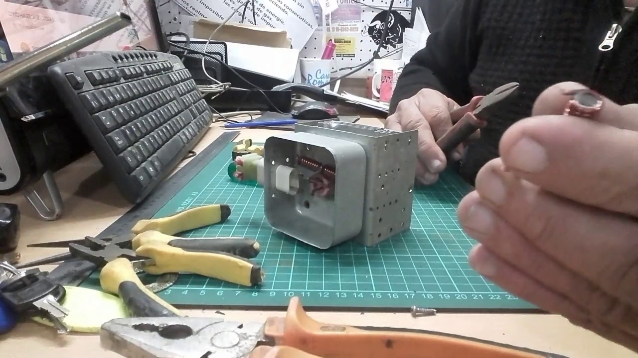 Como desarmar y recuperar imanes de un MAGNETRON
