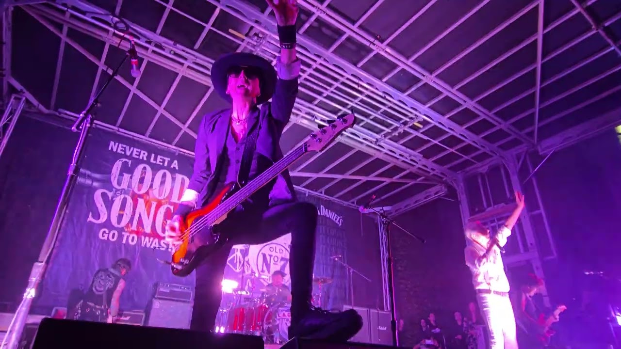 L.A. Guns 