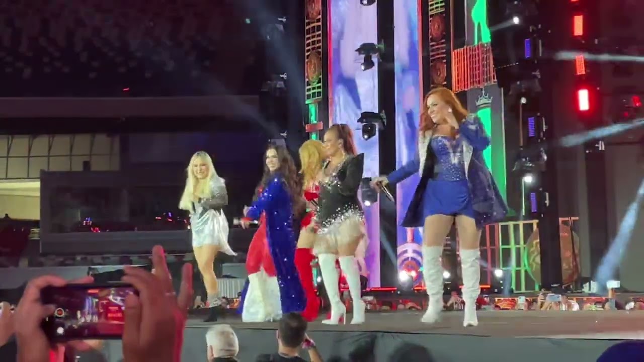 Joelma Viviane Bahtidão Valéria Paiva Hellen Patrícia  Rebeca Lindsay Gravação do DVD Isso é Calypso