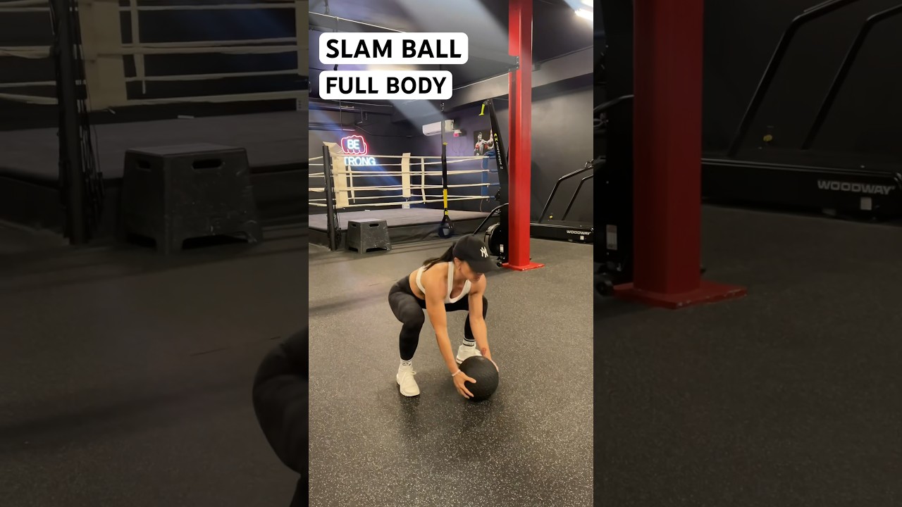 ⚡️SLAM BALL FULL BODY ⚡️ @StephanieBFit #fitness #gymlife #hiit #workout #slamball #fit #fitfam