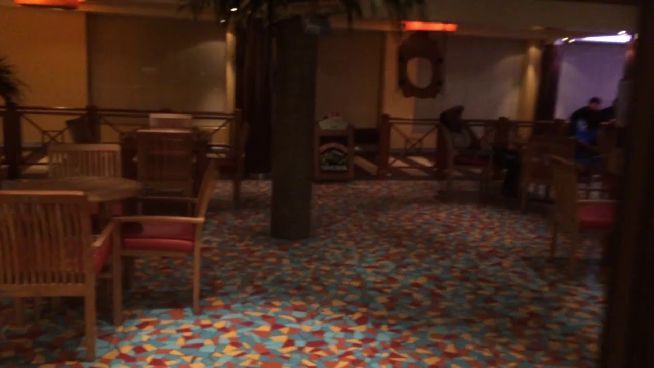 Walk around the Red Frog Pub onboard Carnival Breeze