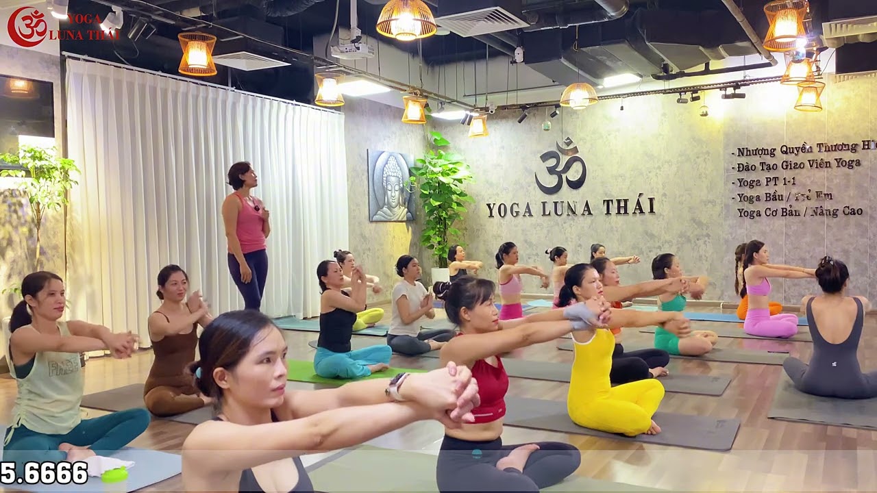 40 min Intermediate Full Body Yoga | HLV Hằng Thu | 19.8.25