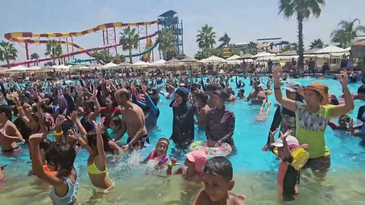 #humour aquapark waves kenitra