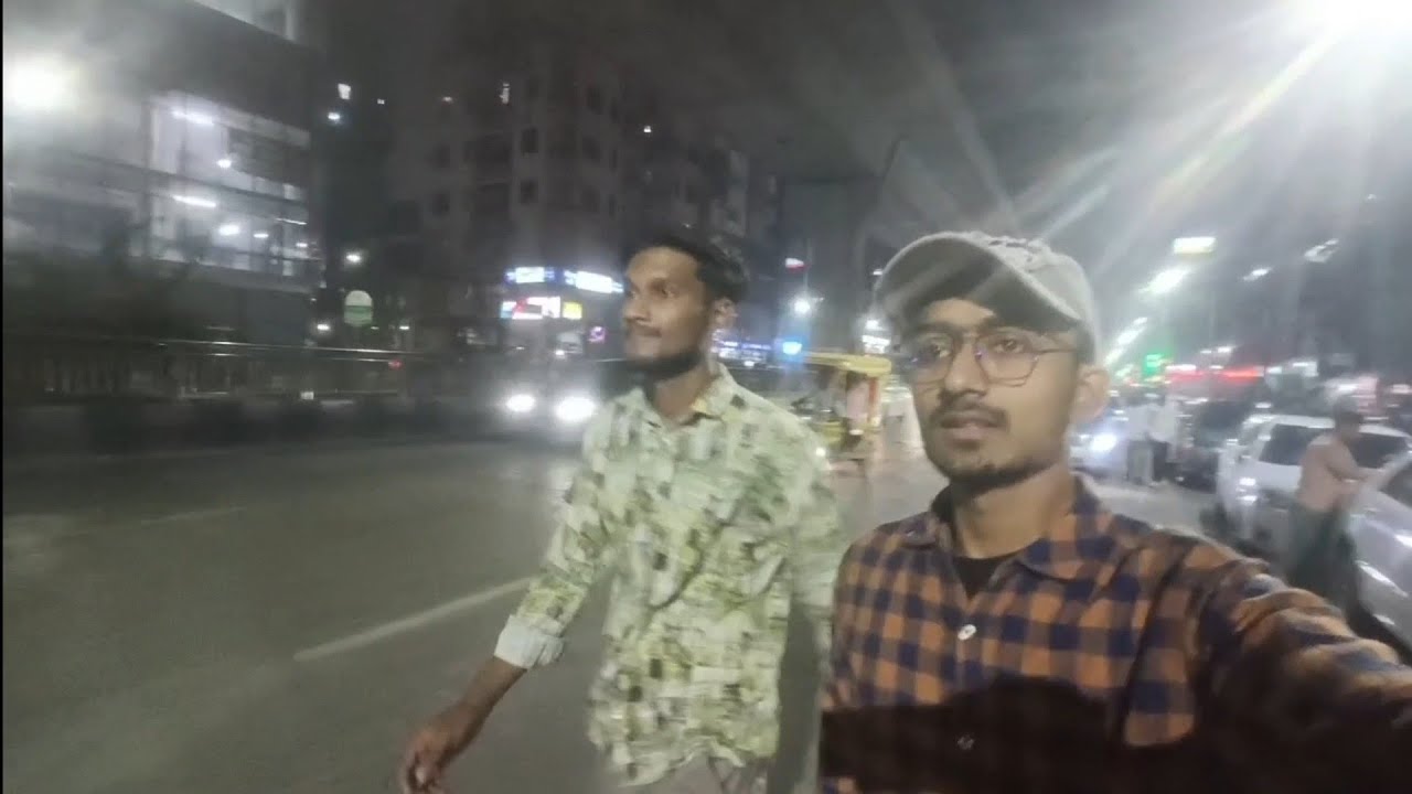 অনেকদিন পর দুই বন্ধু চিল 😎 করলাম। 