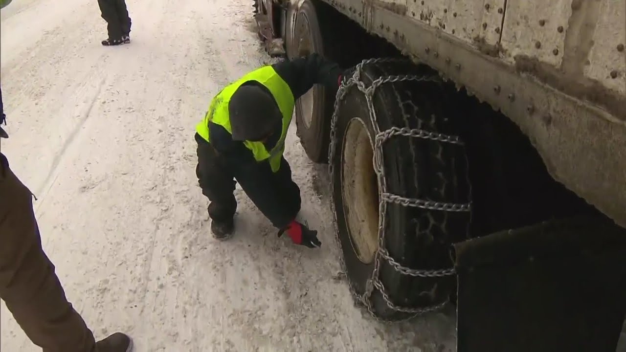 Snow puts Colorado chain law to the test along the I-70 mountain corridor