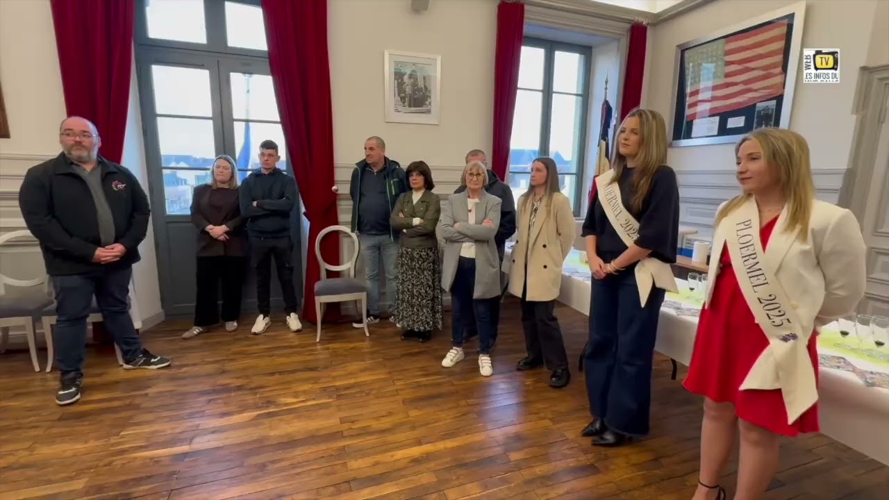 Ploërmel. la reine et sa dauphine reçues à la mairie