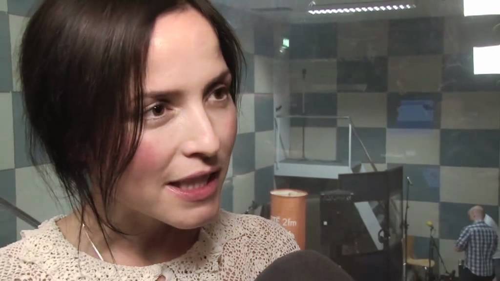 Andrea Corr - Interview 2 (RTE TEN News - 25 May 2011)