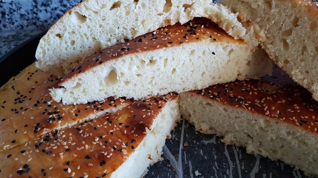 YUMUŞACIK TEPSİ EKMEĞİ DAHA KOLAYI YOK