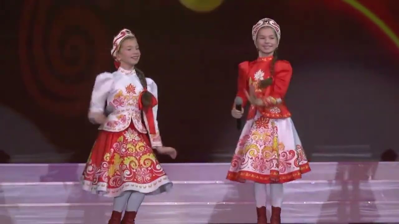 Балалаечка - Мария и Анастасия Толстиковы. Международный конкурс Хрустальные звездочки 2018. Финал