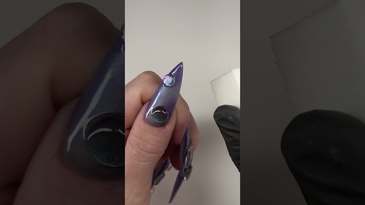 Футуристический хром | 💅🏼🌌Мег сама делает себе маникюр!