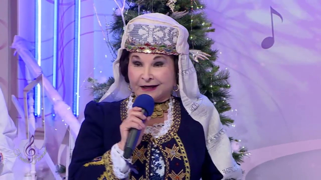 ANETA STAN  -  ''GEAMPARALELE'' -  FAMILIA FAVORIT (ianuarie  2022)