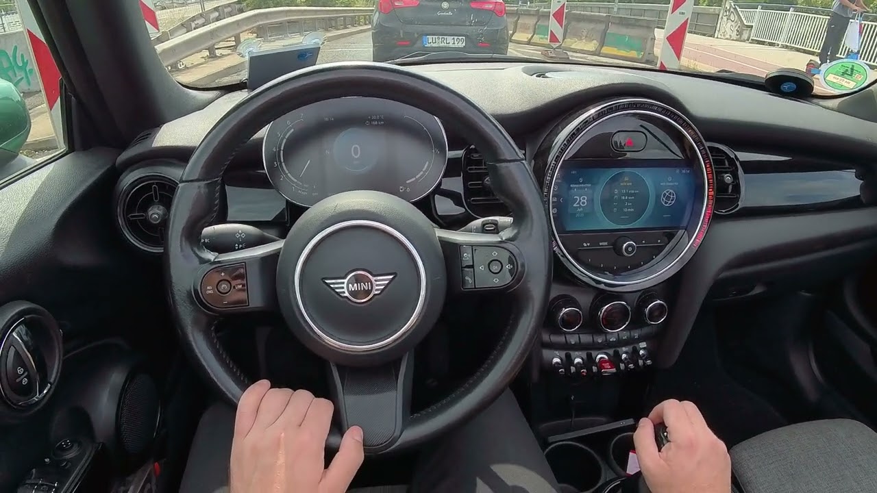 2021 Mini One Cabrio (1.5 | 102 hp) - POV Drive