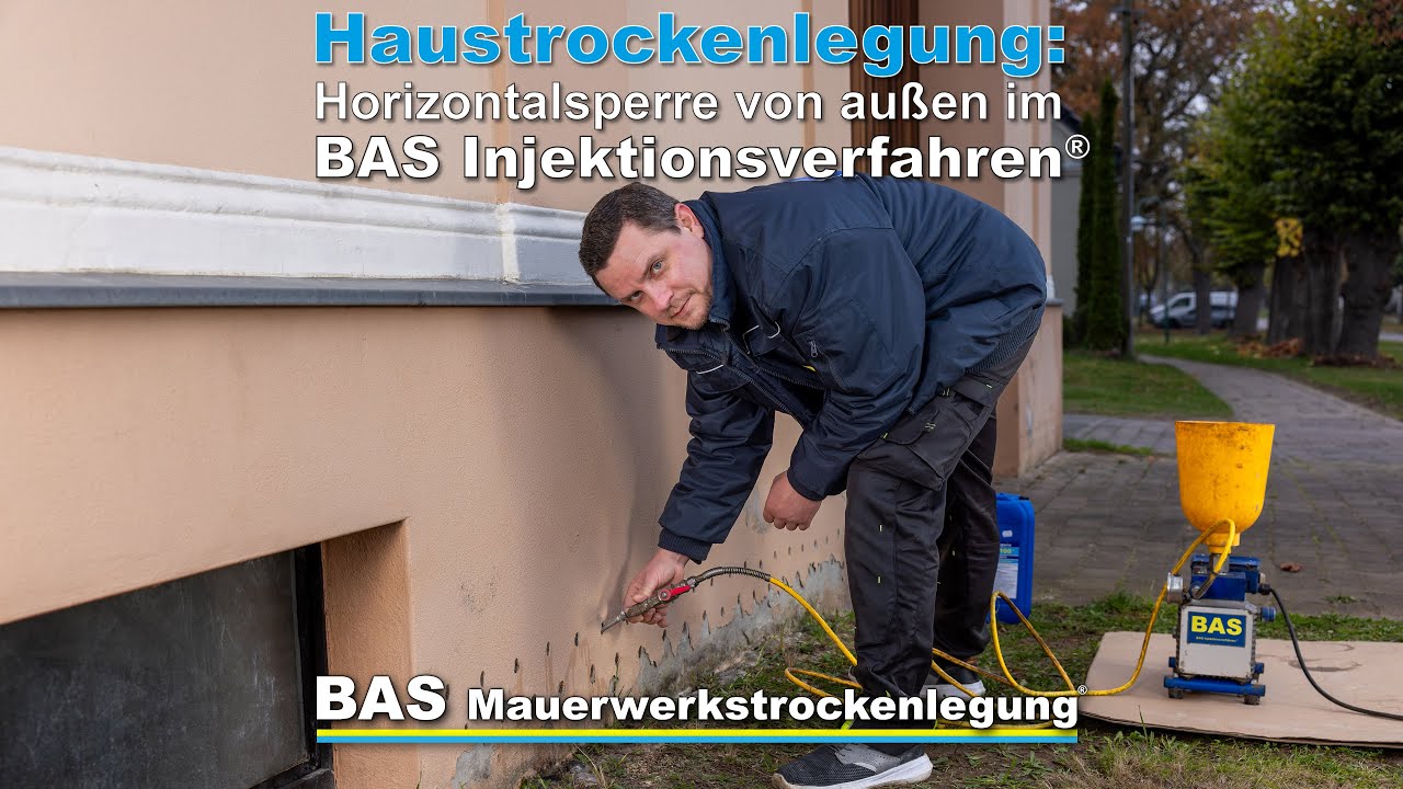 Haustrockenlegung: Nachträgliche Horizontalsperre von außen im BAS Injektionsverfahren®