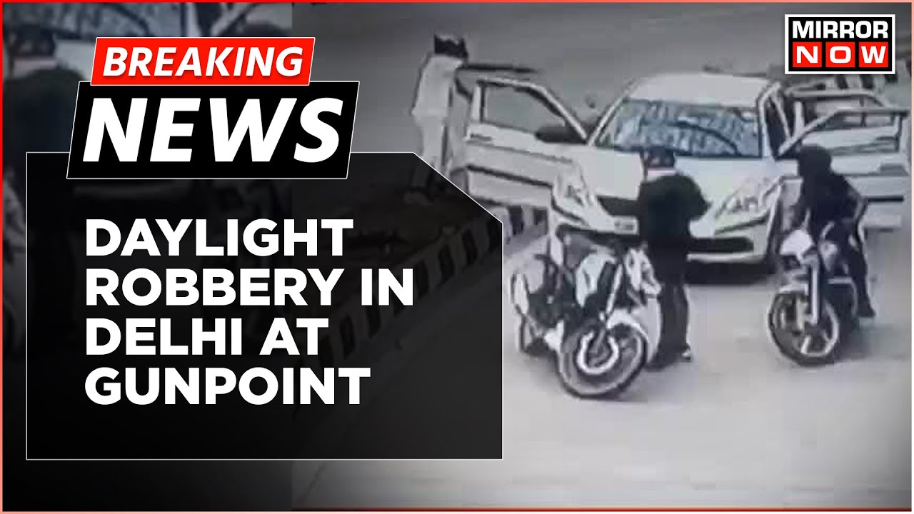 Breaking News: Daylight Loot Delhi's Pragati Maidan, Robbers Stop Cab At Gunpoint | English News