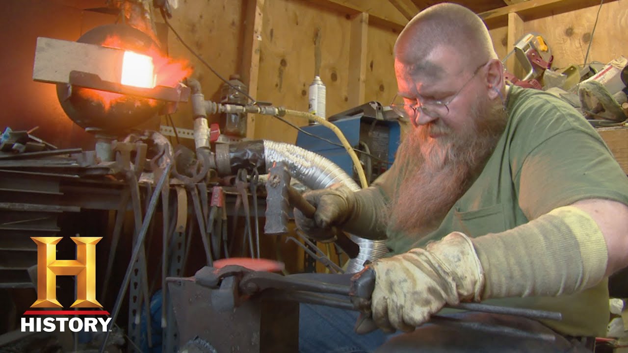 Forged in Fire: Bonus - Tabar-Shishpar Home Forge Challenge (Season 4, Episode 20) | History