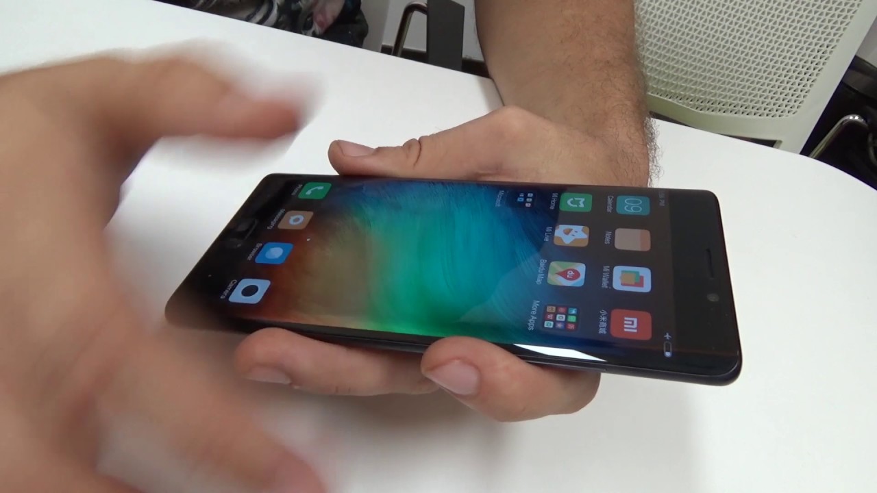 Взгляд на Xiaomi Mi Note 2
