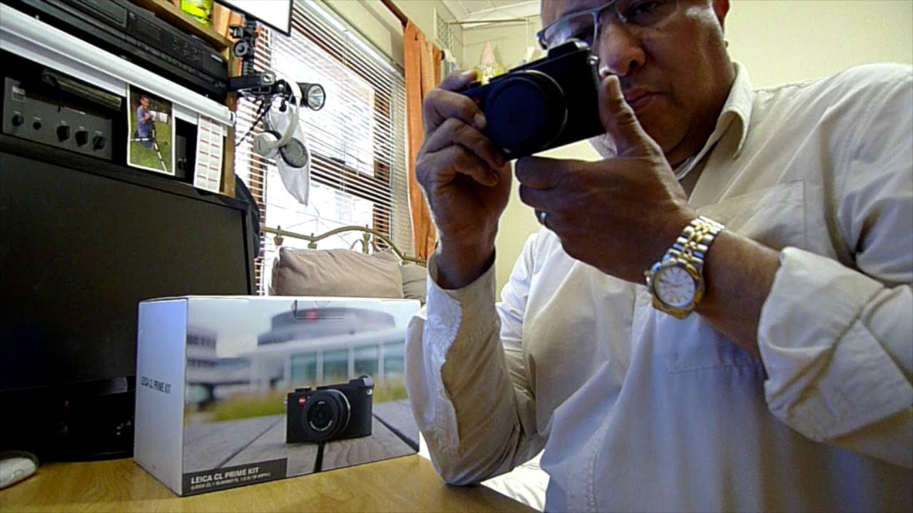 Unboxing the Leica CL