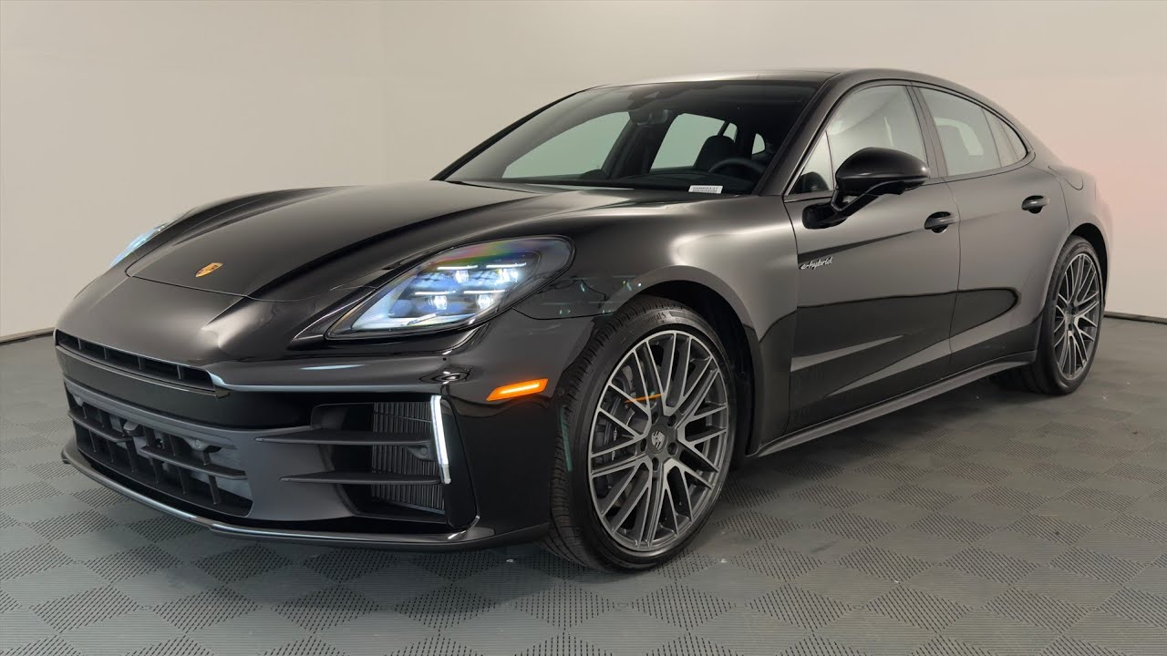 (4K) NEW 2026 Porsche Panamera 4 E-Hybrid | Interior and Exterior Walkaround