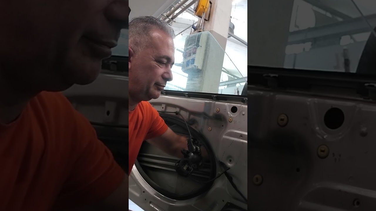 Come smontare alzacristalli della Mini Cooper