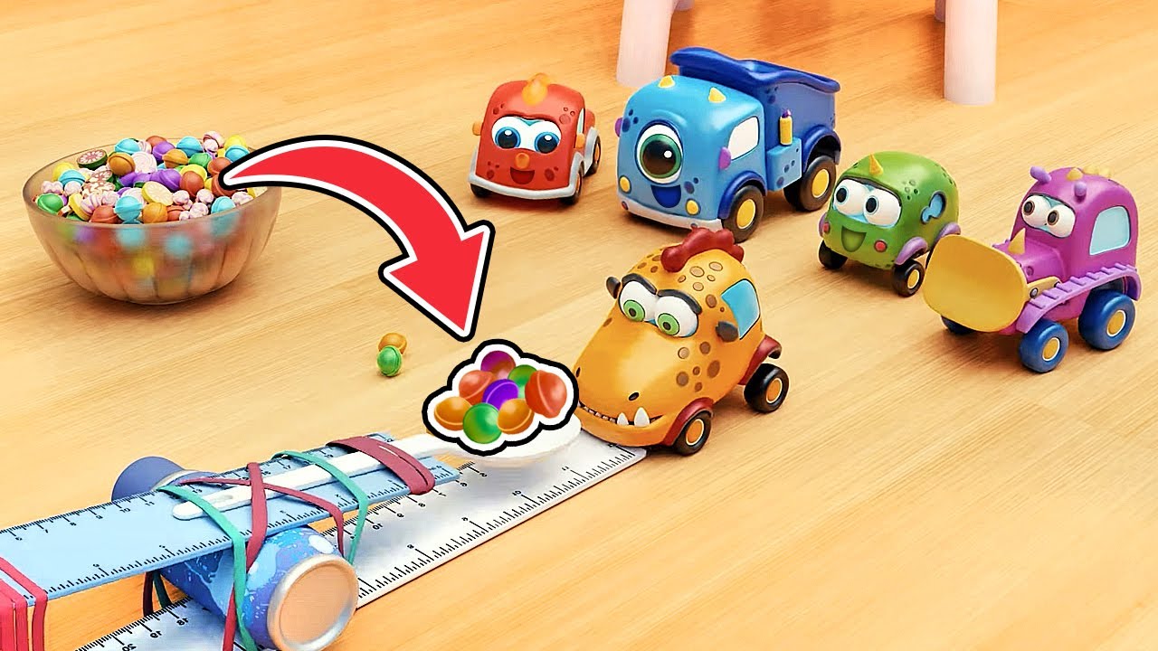 The Mocas cars want to get to the treat and build a toy catapult.
