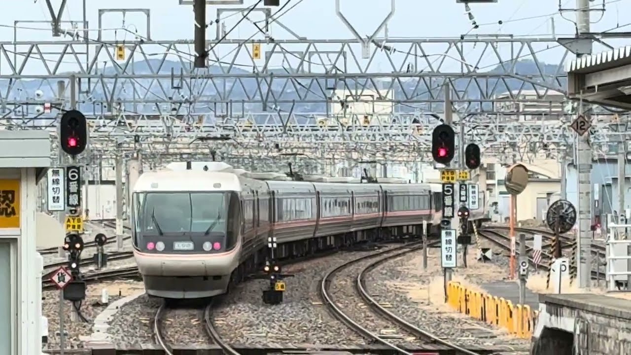 信越本線篠ノ井線中央西線383系A204編成+A4編成(JR)特急しなの14号名古屋行き長野駅発車