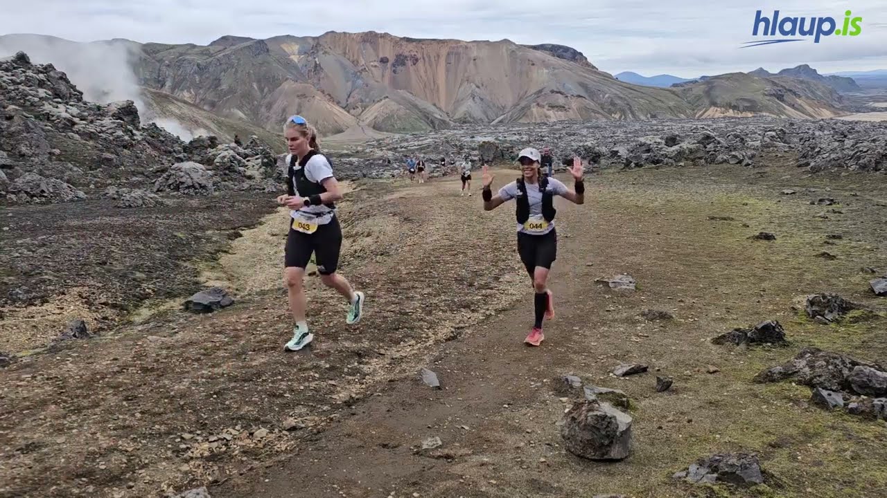 Laugavegur Ultra Trail 2025 - Gulir hlauparar eftir 3 km - Yellow runners after 3 km