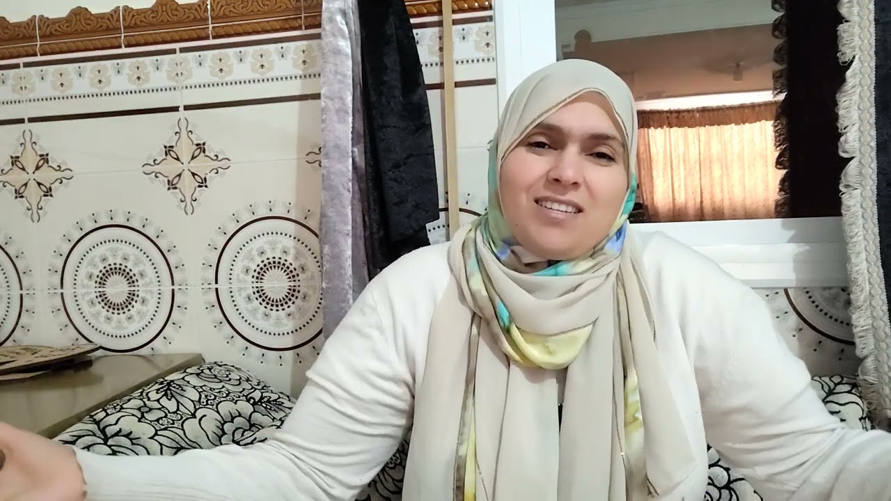 قاتلي إلى نتا راجل طلقني أو وريتليها رجال علاش قادين