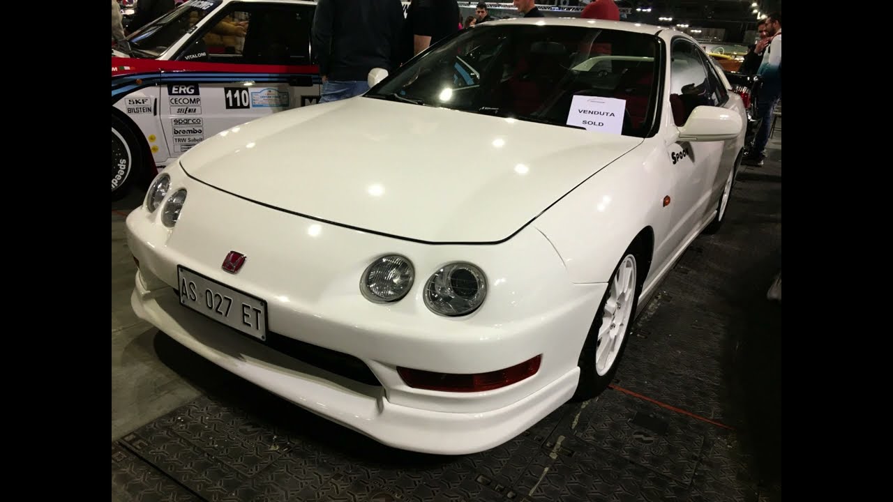 AutoLive365 -  Honda INTEGRA TYPE R