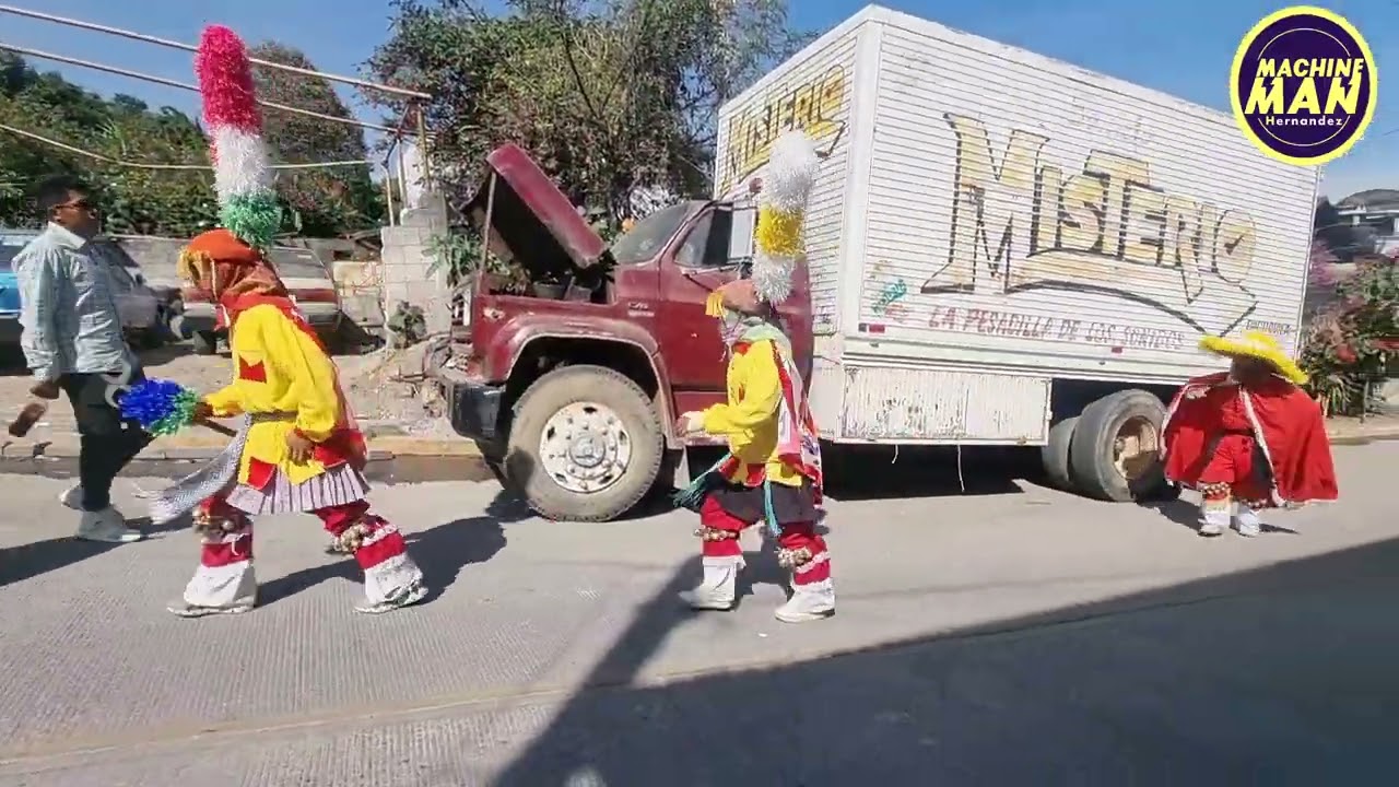 así se resive el año  nuevo  2025 en #chichiquila #puebla  super danzas