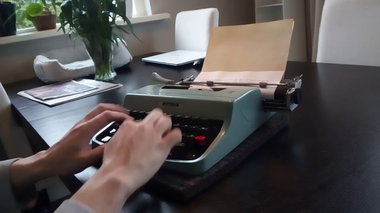 Olivetti Lettera 32 1964