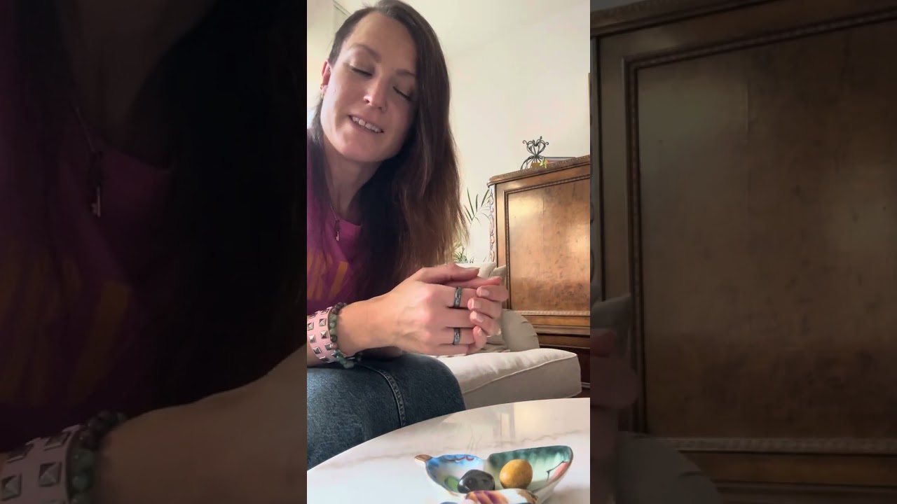 🧡Dagens tankar🧡Gl&ouml;m inte att v&aring;rda den viktigaste relationen i Ditt liv - den med Dig sj&auml;lv🧡